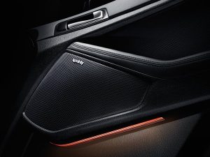 feature_optima_2014_infinity-sound-8-speaker_S--Kia-600x-jpg